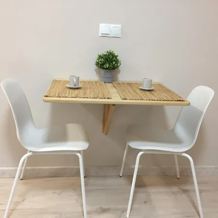 Atico En El Muelle Apartment